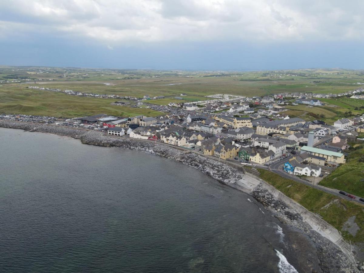 Lehinch Lodge Lahinch Extérieur photo