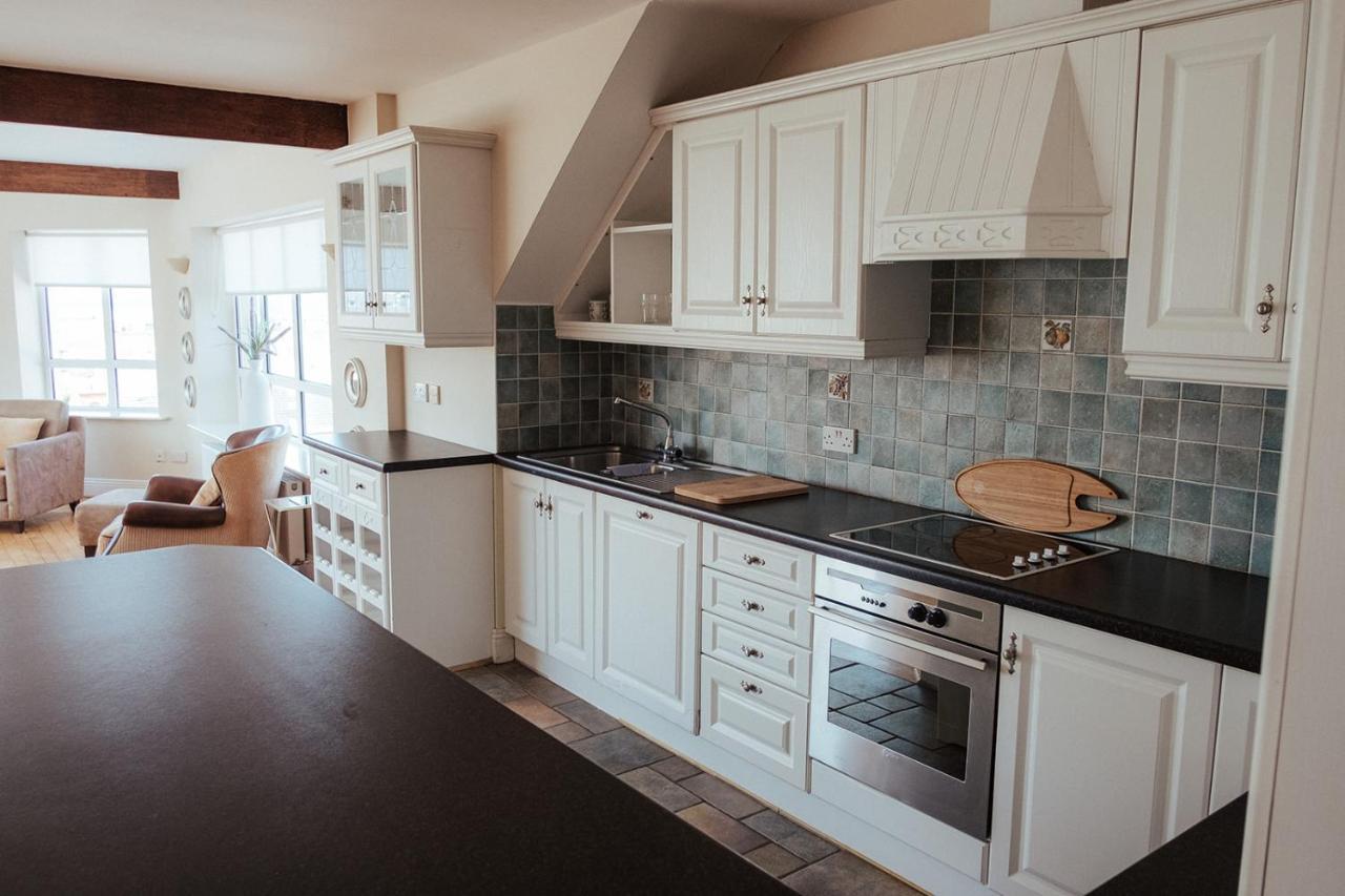 Lehinch Lodge Lahinch Extérieur photo
