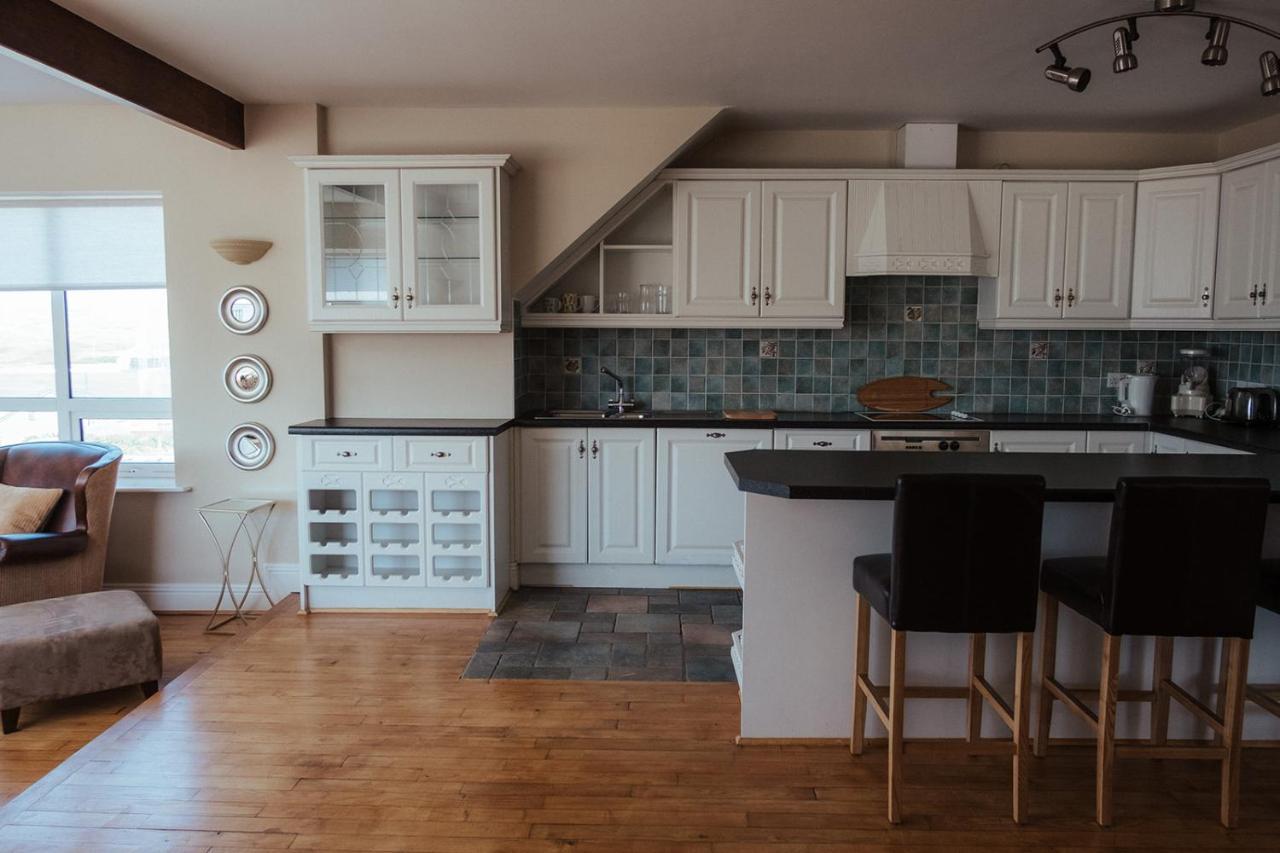 Lehinch Lodge Lahinch Extérieur photo